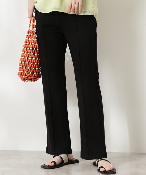 N.（N. Natural Beauty Basic）（エヌエヌナチュラルビューティーベーシック）の「ポンチブーツカットパンツ（その他パンツ・レディース・ブラック/ベージュ・MEDIUM）」の3枚目の写真