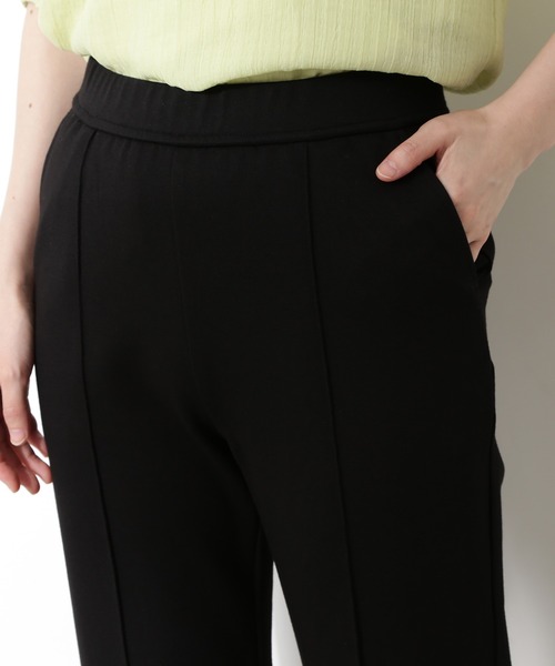 N.（N. Natural Beauty Basic）（エヌエヌナチュラルビューティーベーシック）の「ポンチブーツカットパンツ（その他パンツ・レディース・ブラック/ベージュ・MEDIUM）」の4枚目の写真