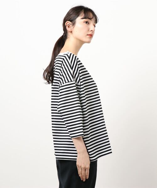 DouDou(ドゥドゥ)の「7分袖ボートネックボーダーT(Tシャツ/カットソー・レディース・ブラック/カーキ/ネイビー・FREE)」の4枚目の写真