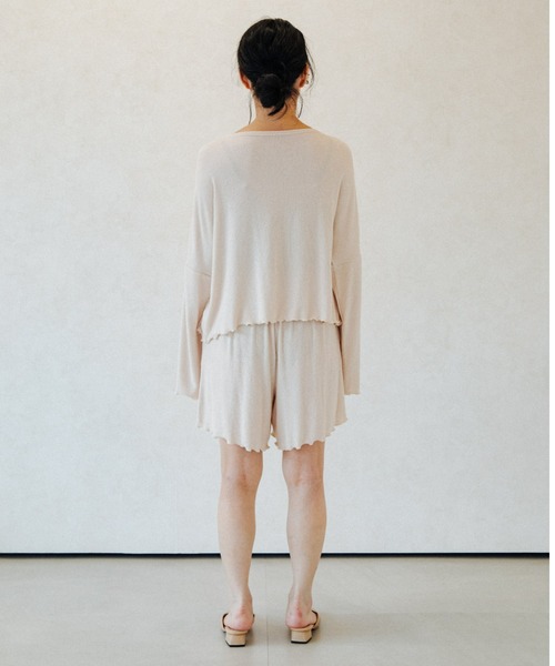 ACCL（エーシーシーエル）の「ヘブンリーウェアトップス（Tシャツ/カットソー・レディース・アイボリー/ブラウン・FREE）」の4枚目の写真