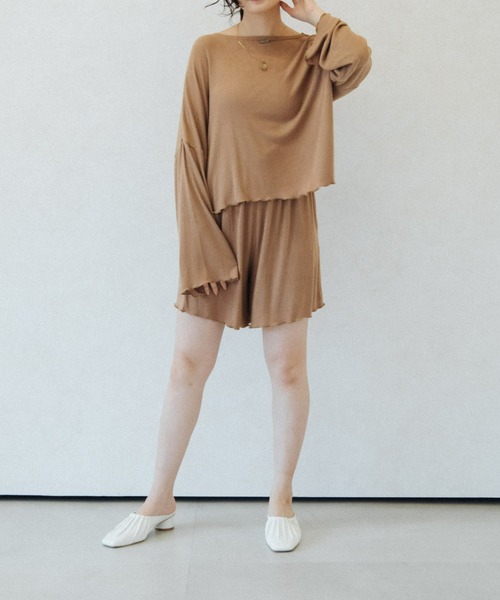 ACCL（エーシーシーエル）の「ヘブンリーウェアトップス（Tシャツ/カットソー・レディース・アイボリー/ブラウン・FREE）」の13枚目の写真