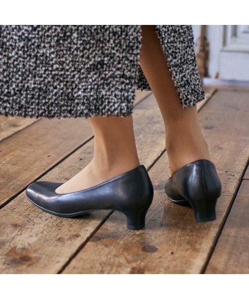 ing(イング)の「ブラックパンプス(パンプス・レディース・ブラック・23.5cm/24.5cm/22.5cm/23cm/24cm/22cm/25cm)」の13枚目の写真