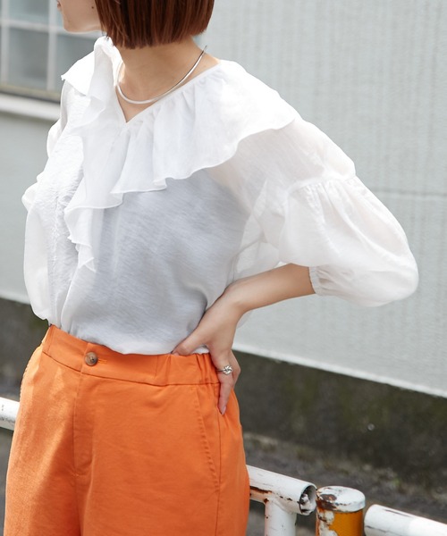 CIAOPANIC TYPY(チャオパニックティピー)の「【ZOZOTOWN限定】フリルシアーブラウス(シャツ/ブラウス・レディース・ブラック/ホワイト/グリーン/ピンク・ONE SIZE)」の1枚目の写真