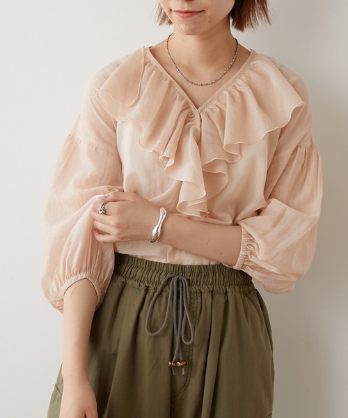 CIAOPANIC TYPY(チャオパニックティピー)の「【ZOZOTOWN限定】フリルシアーブラウス(シャツ/ブラウス・レディース・ブラック/ホワイト/グリーン/ピンク・ONE SIZE)」の4枚目の写真