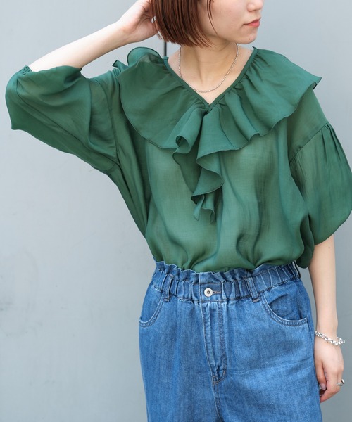 CIAOPANIC TYPY(チャオパニックティピー)の「【ZOZOTOWN限定】フリルシアーブラウス(シャツ/ブラウス・レディース・ブラック/ホワイト/グリーン/ピンク・ONE SIZE)」の3枚目の写真