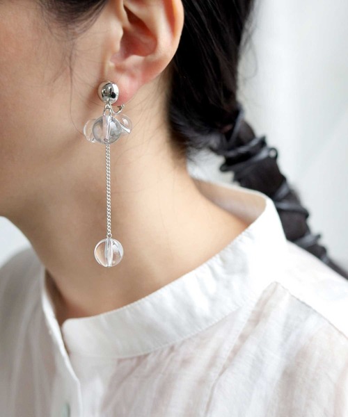 antiqua（アンティカ）の「クリアボールアシメイヤリング（イヤリング・レディース・シルバー/ゴールド・FREE）」の4枚目の写真