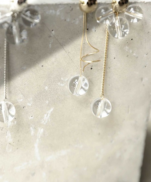 antiqua（アンティカ）の「クリアボールアシメイヤリング（イヤリング・レディース・シルバー/ゴールド・FREE）」の11枚目の写真