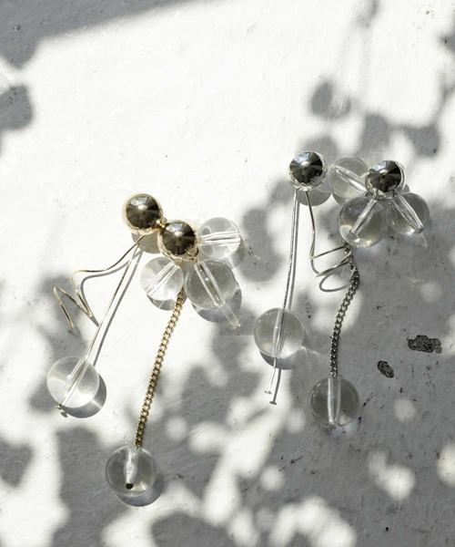 antiqua（アンティカ）の「クリアボールアシメイヤリング（イヤリング・レディース・シルバー/ゴールド・FREE）」の8枚目の写真