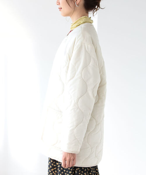 B:MING by BEAMS（ビーミングバイビームス）の「UNIVERSAL OVERALL × B:MING by BEAMS / 別注 キルト ジャケット 21AW（その他アウター・レディース・ホワイト系その他/オリーブ・SMALL/MEDIUM）」の15枚目の写真