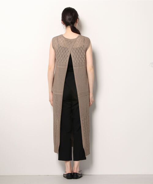 Brownie（ブラウニー）の「Brownie　BACK重ねベストワンピース（ワンピース・レディース・ベージュ/ライトグレー/モカ・FREE）」の5枚目の写真