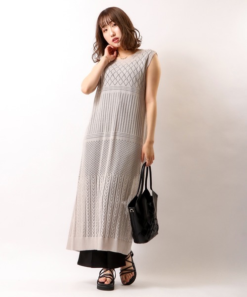 Brownie（ブラウニー）の「Brownie　BACK重ねベストワンピース（ワンピース・レディース・ベージュ/ライトグレー/モカ・FREE）」の9枚目の写真