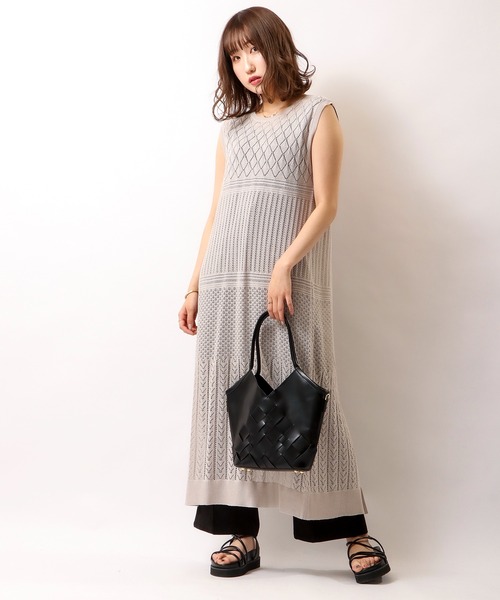 Brownie（ブラウニー）の「Brownie　BACK重ねベストワンピース（ワンピース・レディース・ベージュ/ライトグレー/モカ・FREE）」の12枚目の写真