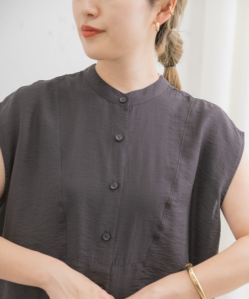 ITEMS URBANRESEARCH(アイテムズ アーバンリサーチ)の「バックリボンシアーブラウス(シャツ/ブラウス・レディース・グレー系その他/オフホワイト/チャコールグレー/ベージュ・FREE)」の13枚目の写真