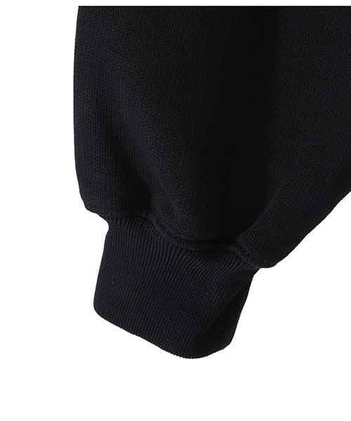 VETEMENTS（ヴェトモン）の「VETEMENTS / ヴェトモン：MY NAME IS VETEMENTS SWEATSHIRT：UA52TR630[RIP]（スウェット・メンズ・ブラック/ホワイト・S/L/M/XL）」の21枚目の写真