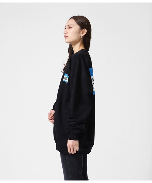 VETEMENTS（ヴェトモン）の「VETEMENTS / ヴェトモン：MY NAME IS VETEMENTS SWEATSHIRT：UA52TR630[RIP]（スウェット・メンズ・ブラック/ホワイト・S/L/M/XL）」の18枚目の写真