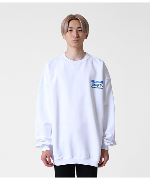 VETEMENTS（ヴェトモン）の「VETEMENTS / ヴェトモン：MY NAME IS VETEMENTS SWEATSHIRT：UA52TR630[RIP]（スウェット・メンズ・ブラック/ホワイト・S/L/M/XL）」の6枚目の写真