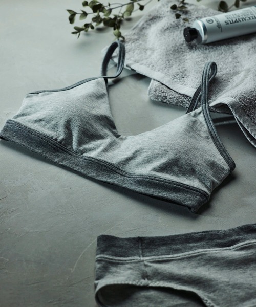 une nana cool（ウンナナクール）の「綿ベア天竺 カラーブロッキング ノンワイヤーブラジャー（ブラジャー・レディース・ベージュ/グリーン/ブラック/グレー/オレンジ/クリーム/杢グレー/スモークピンク/セージグリーン/シャンパン/ラベンダー/シャーベット/チャコールグレー/ダークブルー/サックスブルー/桜/オリーブ/ブルー/ブラウン/アッシュグレー/ライトグリーン/キナリ/ナチュラル/ピンク・M/L）」の6枚目の写真