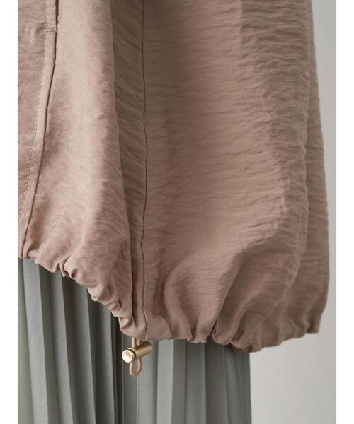 earth music&ecology（アースミュージックアンドエコロジー）の「コクーンギャザーブルゾン ＊（ブルゾン・レディース・カーキ/ベージュ/ブラック・FREE）」の15枚目の写真