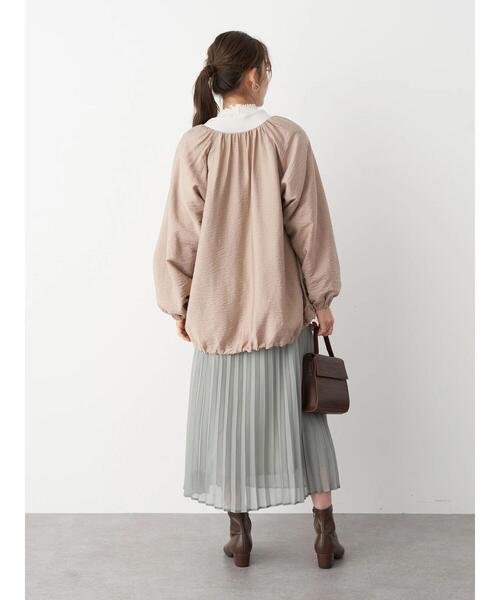 earth music&ecology（アースミュージックアンドエコロジー）の「コクーンギャザーブルゾン ＊（ブルゾン・レディース・カーキ/ベージュ/ブラック・FREE）」の20枚目の写真