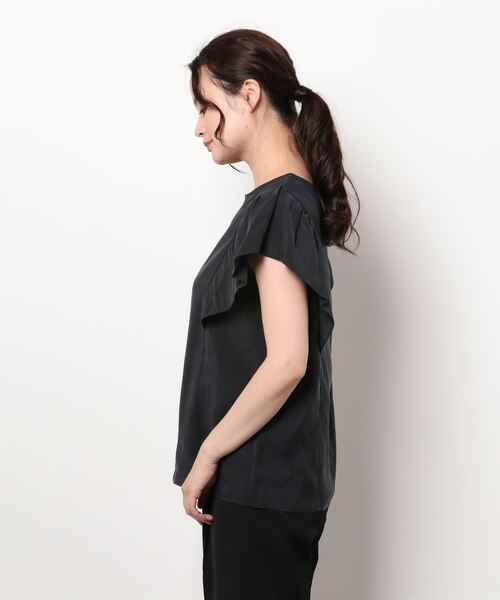 CAPRICIEUX LE'MAGE（カプリシューレマージュ）の「フリルフレンチブラウス（シャツ/ブラウス・レディース・イエロー/ブラック/グリーン・FREE）」の4枚目の写真