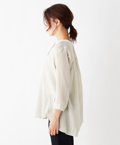 SHOO・LA・RUE（シューラルー）の「◆綿シフォン前開きバンドカラーシャツ（シャツ/ブラウス・レディース・ブラック/カーキ/ライトベージュ/ピンク系・02/03/04）」の10枚目の写真