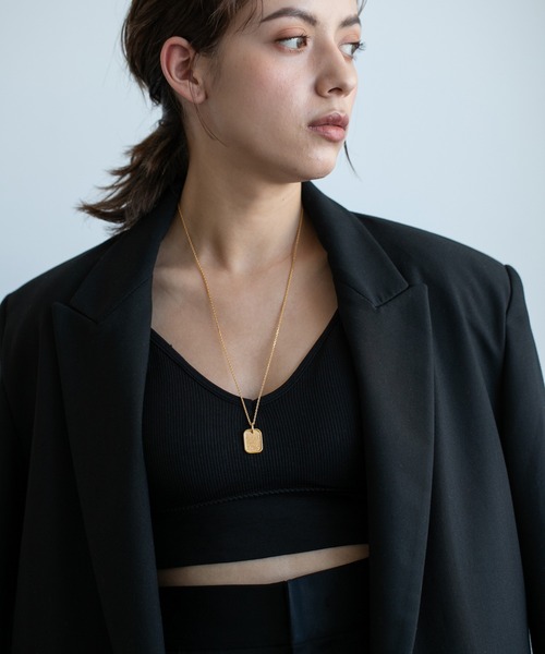 PAS TIERRA（パティエラ）の「【Lien】プレートロングネックレス(60cm)（ネックレス・レディース・イエローゴールド・FREE）」の8枚目の写真