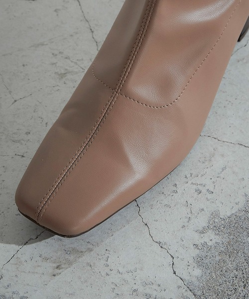 COMME CA ISM（コムサイズム）の「ストレッチブーツ（ブーツ・レディース・ブラック/オフホワイト/モカ・23.5cm/24.5cm）」の18枚目の写真