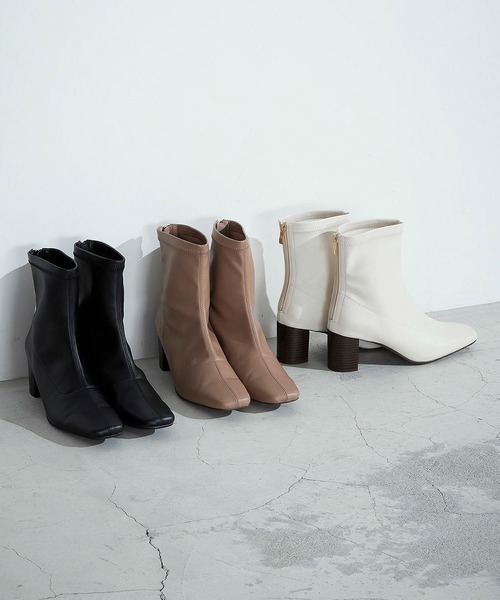 COMME CA ISM（コムサイズム）の「ストレッチブーツ（ブーツ・レディース・ブラック/オフホワイト/モカ・23.5cm/24.5cm）」の14枚目の写真