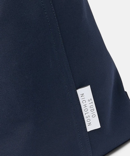 STUDIO NICHOLSON(スタジオニコルソン)の「【STUDIO NICHOLSON】 WATER REPLLNT CANVAS TOP HANDLE TOTE(トートバッグ・メンズ・カーキ/ダークネイビー・ONE SIZE)」の12枚目の写真