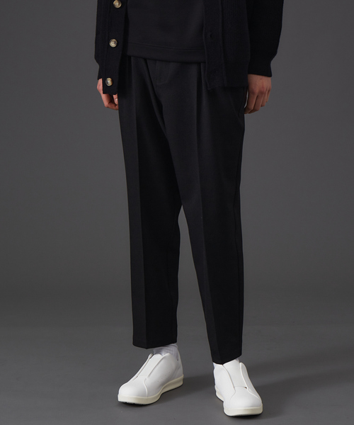 MYSELF ABAHOUSE（マイセルフアバハウス）の「【MYSELF ABAHOUSE】セットアップ対応 POLY WOOLLY TWILL ポリウーリーツイル ワンタック スタプレ パンツ（スラックス・メンズ・グレイッシュベージュ/ブラック/カーキ/ベージュ/グレイッシュブルー・46/48）」の2枚目の写真