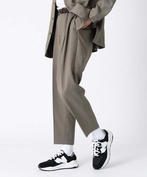 MYSELF ABAHOUSE（マイセルフアバハウス）の「【MYSELF ABAHOUSE】セットアップ対応 POLY WOOLLY TWILL ポリウーリーツイル ワンタック スタプレ パンツ（スラックス・メンズ・グレイッシュベージュ/ブラック/カーキ/ベージュ/グレイッシュブルー・46/48）」の20枚目の写真