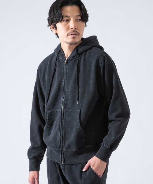 URBAN RESEARCH ROSSO MEN(アーバンリサーチロッソメン)の「ピグメントダイ裏毛ジップパーカー『セットアップ対応』(パーカー・メンズ・ブラック/ネイビー・MEDIUM/LARGE/X-LARGE)」の15枚目の写真