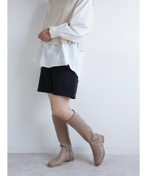 Fabby fabby(ファビィーファビィー)の「ジョッキーフラットロングブーツ(ブーツ・レディース・オフホワイト/ベージュ/ブラウン/ブラック・MEDIUM/SMALL/LARGE)」の16枚目の写真