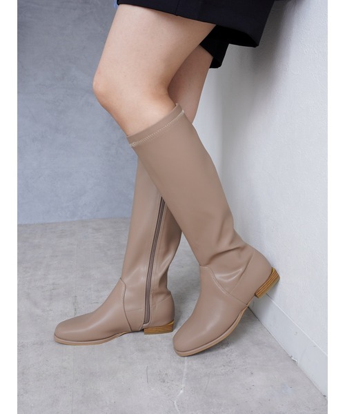 Fabby fabby(ファビィーファビィー)の「ジョッキーフラットロングブーツ(ブーツ・レディース・オフホワイト/ベージュ/ブラウン/ブラック・MEDIUM/SMALL/LARGE)」の19枚目の写真