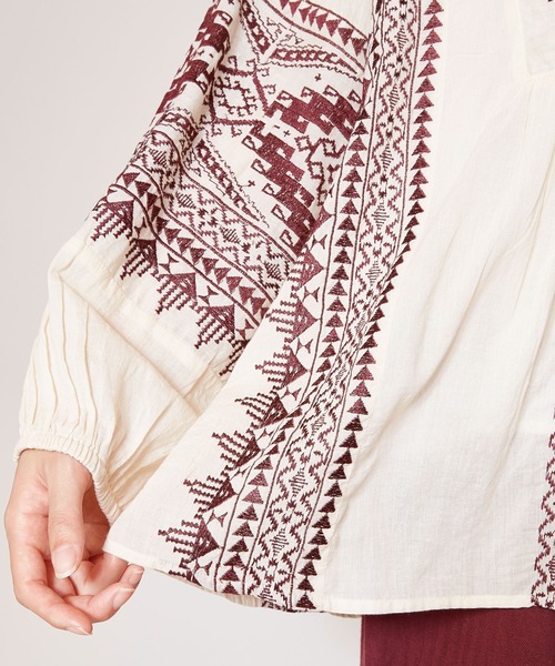 チャイハネ（チャイハネ）の「【チャイハネ】ボヘーノ刺繍トップス（その他トップス・レディース・ブラック/ベージュ/ブルー・FREE）」の7枚目の写真