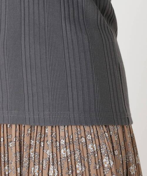 SHOO・LA・RUE（シューラルー）の「◆ランダムリブモックネックジャージ（Tシャツ/カットソー・レディース・アイボリー/グレー系その他/ブラック/ブラウン系・02/03/04）」の5枚目の写真