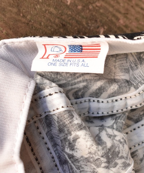 VINTAGE（ヴィンテージ）の「【ヴィンテージ古着】総柄 キャップ（キャップ・メンズ・ブラック・ONE SIZE）」の4枚目の写真