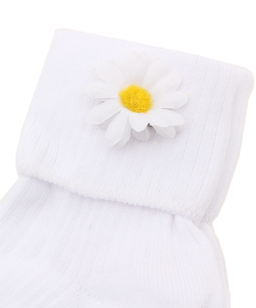 WEGO（ウィゴー）の「WEGO/フラワーブローチソックス（ソックス/靴下・レディース・ホワイト/サックスブルー/パープル/イエロー/ピンク・FREE）」の6枚目の写真