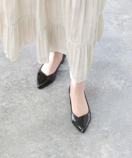 JELLY BEANS(ジェリービーンズ)の「【晴雨兼用】【防水・撥水】【生活防水】【滑りにくい】【雨の日】【通勤靴】【レイン対応】【WEB限定】コンビトゥポインテッドレインパンプス(417-310)JELLY BEANS(ジェリービーンズ)(レインシューズ・レディース・ブラック/ベージュ/マルチ/グリーン・22.5/23.5/24/23/24.5/22/25)」の15枚目の写真