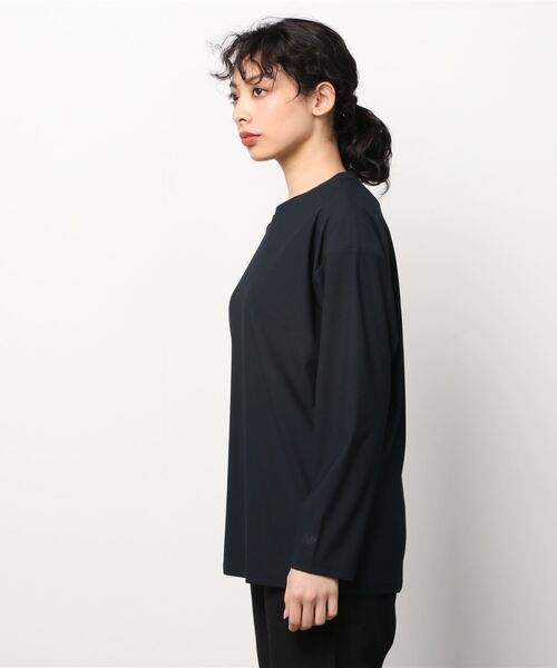 NEW BALANCE(ニューバランス)の「MET24 for Women LONG SLEEVE TSHIRTS(Tシャツ/カットソー・レディース・ライトピンク/ブラック/ホワイト・MEDIUM/LARGE/SMALL)」の10枚目の写真