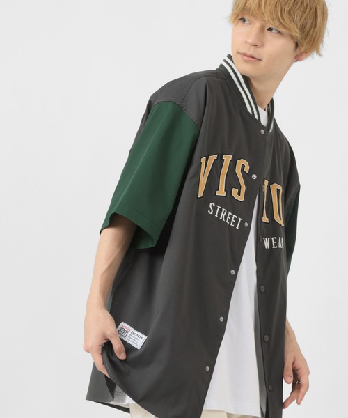 VISION STREET WEAR（ヴィジョンストリートウェア）の「【VISION STREET  WEAR/ヴィジョンストリートウェア】 カレッジワッペン スタジアムロゴシャツ/ベースボールシャツ/半袖シャツ（シャツ/ブラウス・レディース・チャコールグレー/ネイビー/グリーン/アイボリー/マスタード/ホワイト系その他・M/L/XL）」の13枚目の写真