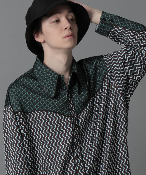 HARE(ハレ)の「ジオメトリックウエスタンシャツ(HARE)(シャツ/ブラウス・メンズ・ブルー/グリーン・SMALL/MEDIUM)」の2枚目の写真