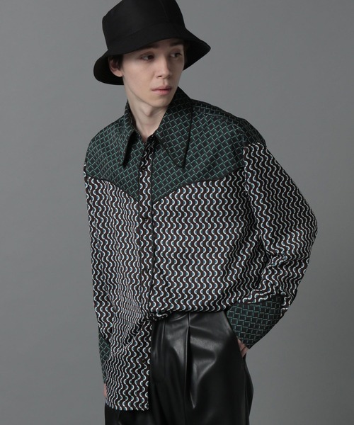 HARE(ハレ)の「ジオメトリックウエスタンシャツ(HARE)(シャツ/ブラウス・メンズ・ブルー/グリーン・SMALL/MEDIUM)」の4枚目の写真