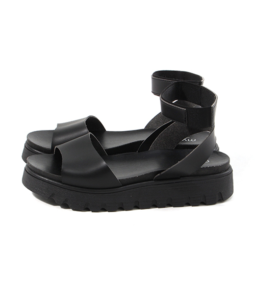 mystic（ミスティック）の「Energie アンクルストラップサンダル（サンダル・レディース・ブラック/シルバー・36/37/38/39）」の5枚目の写真