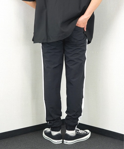 Burner(バーナー)の「【GROOVY STORE】ナイロン タスラン 10分丈 1本ライン ジョガーパンツ(デニムパンツ・メンズ・ブラック/ネイビー/チャコールグレー・L/LL/M)」の6枚目の写真