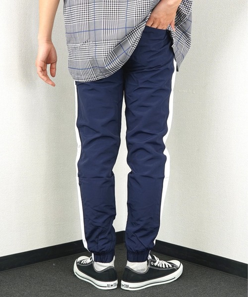 Burner(バーナー)の「【GROOVY STORE】ナイロン タスラン 10分丈 1本ライン ジョガーパンツ(デニムパンツ・メンズ・ブラック/ネイビー/チャコールグレー・L/LL/M)」の12枚目の写真