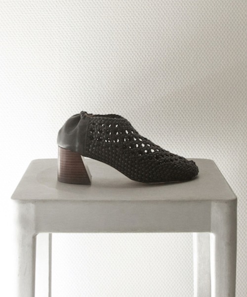 G.V.G.V.(ジーヴィージーヴィー)の「G.V.G.V TOE MESHED PUMPS(パンプス・レディース・ブラック・M/S)」の1枚目の写真