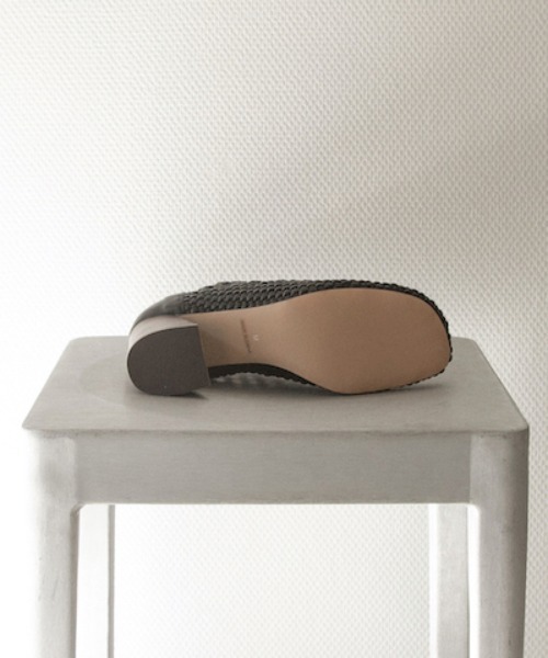 G.V.G.V.(ジーヴィージーヴィー)の「G.V.G.V TOE MESHED PUMPS(パンプス・レディース・ブラック・M/S)」の3枚目の写真