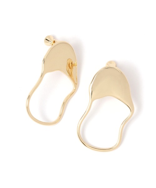 LEPSIM(レプシィム)の「【パーソナルカラーに合わせて選べる】デザインイヤリング 280240(イヤリング・レディース・シルバー/ゴールド/シルバー×ゴールド・ONE SIZE)」の7枚目の写真