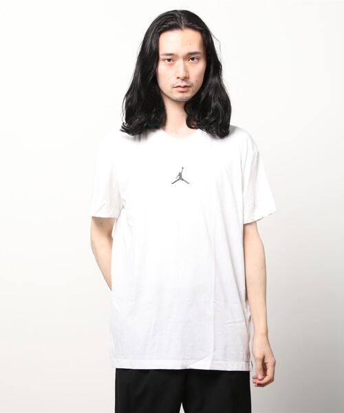 NIKE(ナイキ)の「NIKE/ナイキ ジョーダンDFエアグラフィックS/Sトップ(Tシャツ/カットソー・メンズ・ホワイト/ブラック・S/M/XL/L)」の2枚目の写真